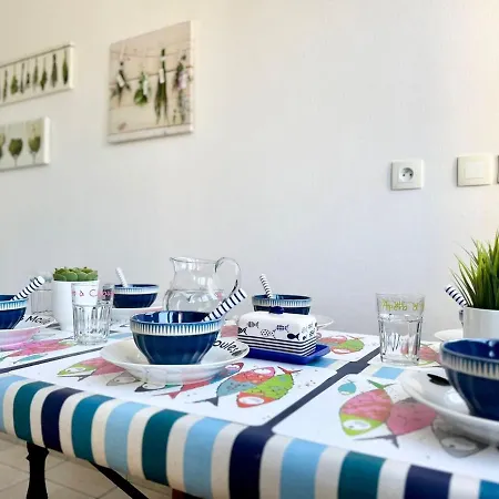 6 Pers, Proche Gare-mer-centre, Jardin Daire Granville