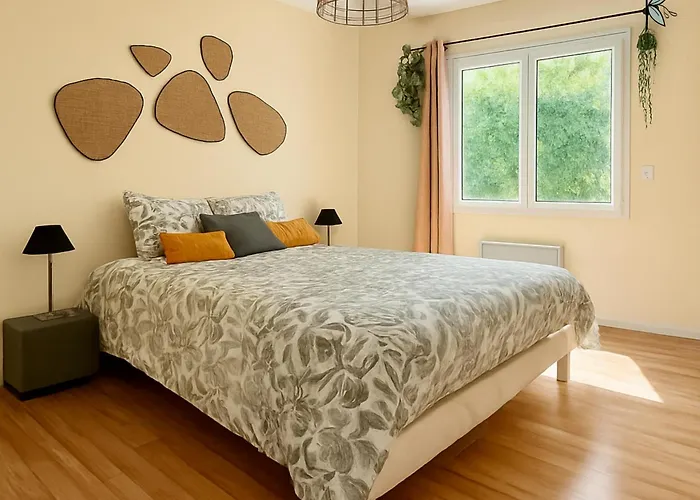 6 Pers, Proche Gare-mer-centre, Jardin * Гранвиль